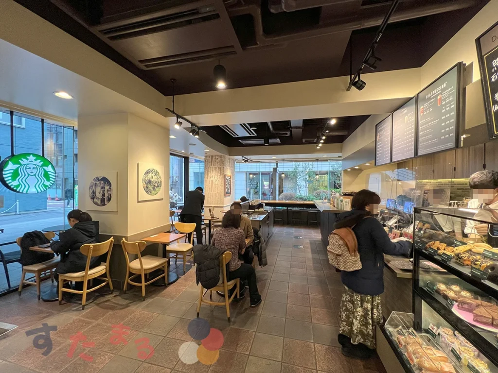スターバックスコーヒー 東京駅八重洲南口店の店内の写真